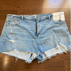 Abercrombie The Mom Short High Rise